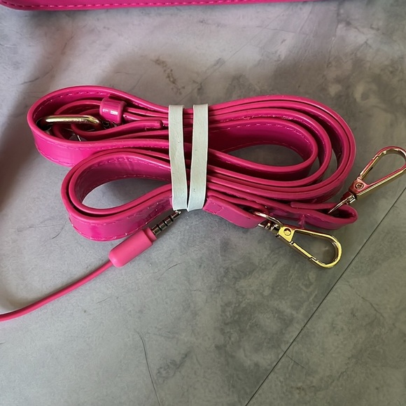 CALL ME  old-fashioned Handset phone NWT  works from your bag  pink patent/white - Picture 10 of 11